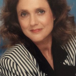 Meet your Posher, Eva